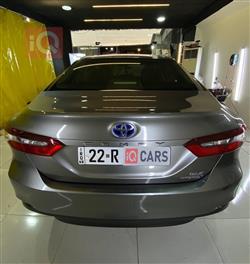 تۆیۆتا کامری